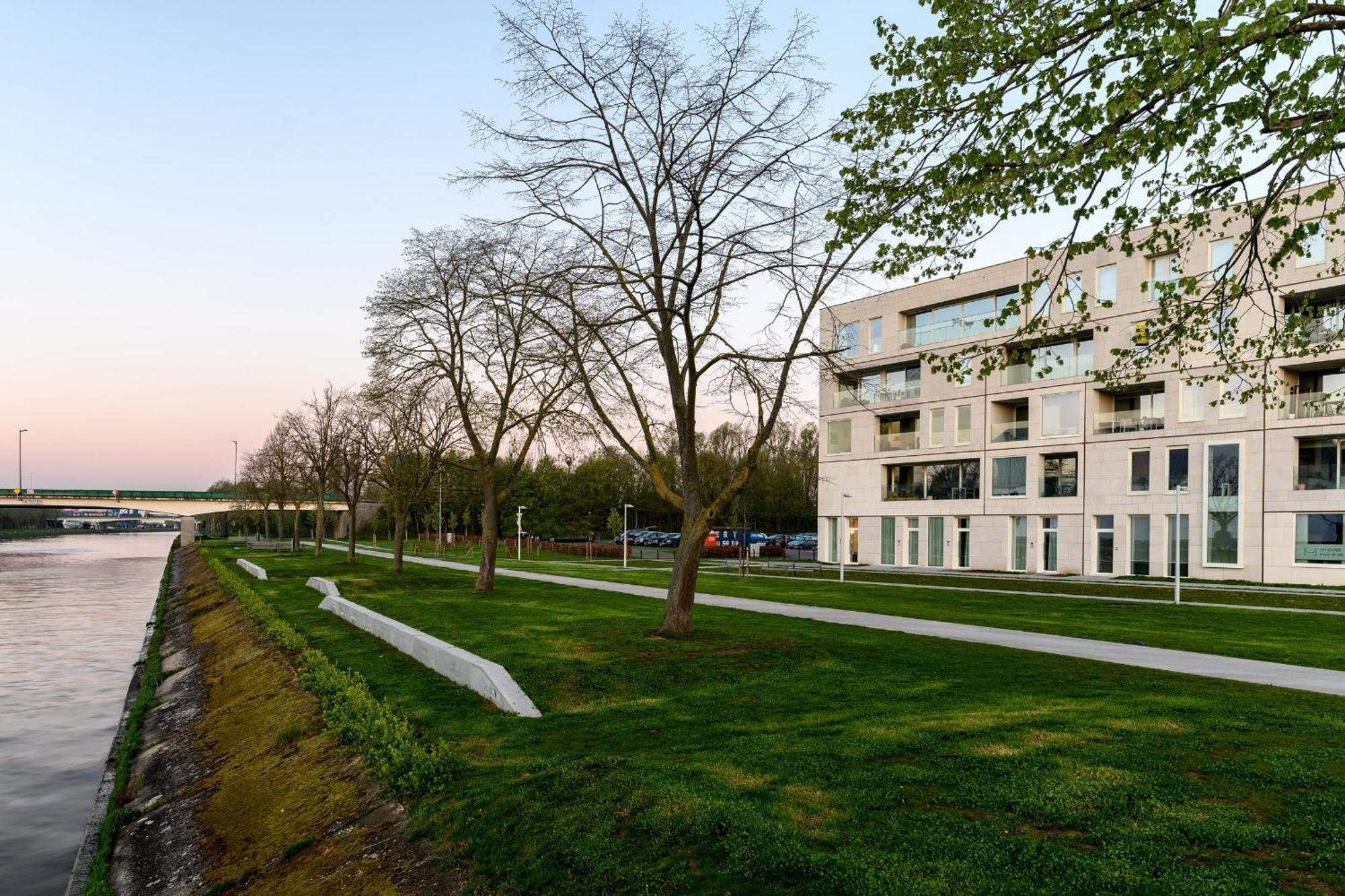 Leopold Hotel Ауденарде Экстерьер фото